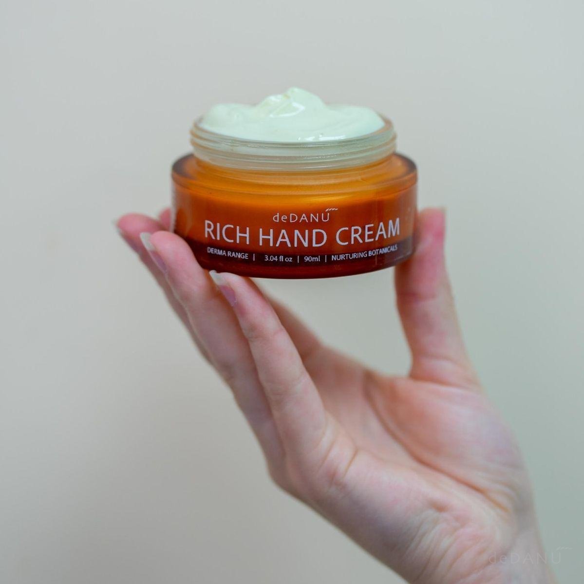 
                  
                    Organic Rich Hand Cream
                  
                